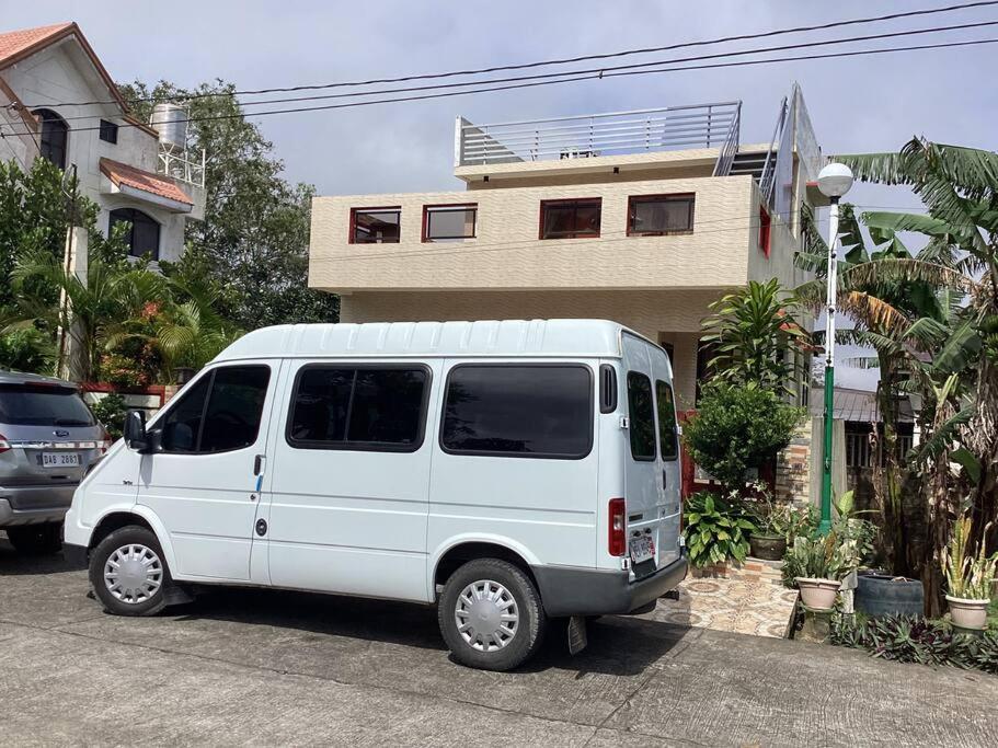 Four Bedroom Staycation House In Tagaytay Tagaytay City Esterno foto