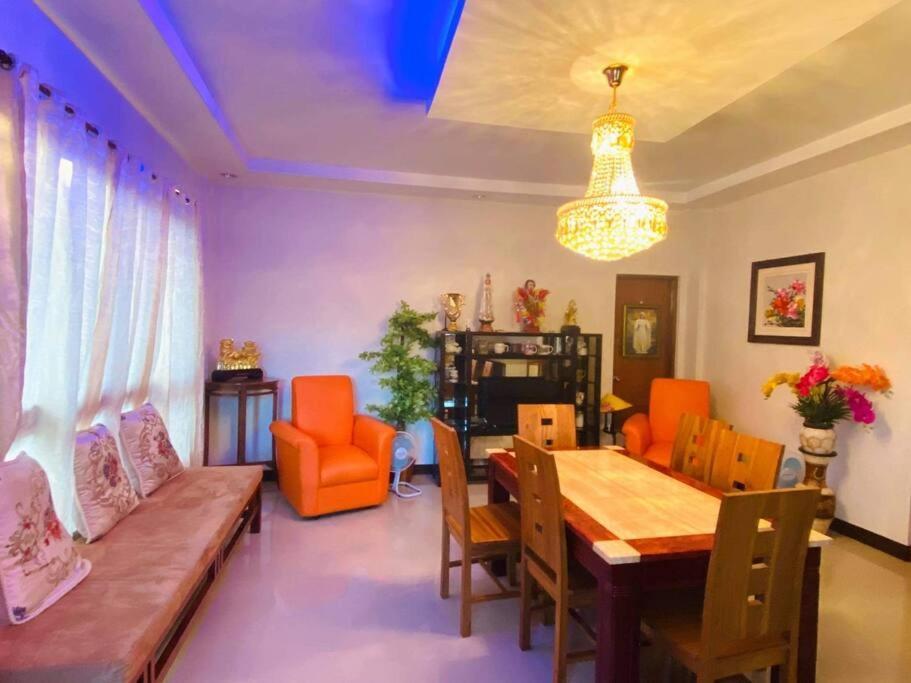 Four Bedroom Staycation House In Tagaytay Tagaytay City Esterno foto