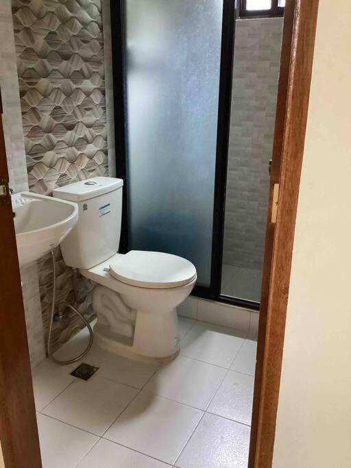 Four Bedroom Staycation House In Tagaytay Tagaytay City Esterno foto